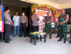 Anggota Koramil Gruduk Polsek Serang Baru