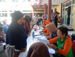 Bantuan 6,395 Paket Ayam dan Telur Disalurkan ke Keluarga Rentan Stunting di Kota Bogor