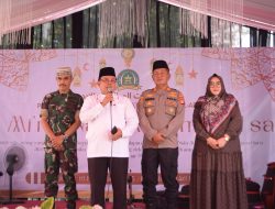 Kapolsek Cibarusah Hadiri Peringatan Isra Mi’raj di Ponpes Al-Abadiyah, Membangun Sinergi Dengan Ulama