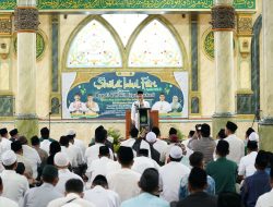 Bupati Ade Kuswara berikan sambutan serentak pada Sholat Idul Fitri