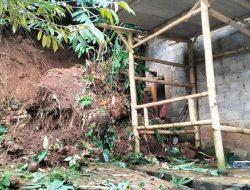 “Longsor Terjang Kp. Legok Muncang” Polsek Bogor Selatan Tanggap Cepat Ke Lokasi